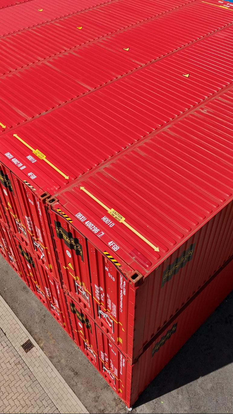 XXL Selfstorage Lagercontainer in Lübeck und Hamburg